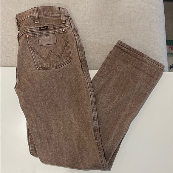 Wrangler Men's Tan Straight Jeans - Picture 1 of 9